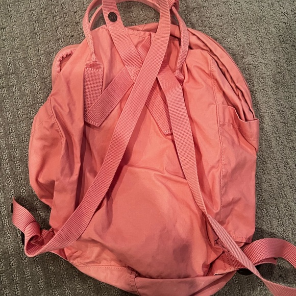 Fjallraven Kanken Pink Backpack - Picture 2 of 3